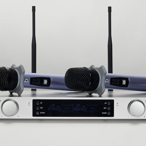 Micro không dây DBacoustic LX-M8 – Chất âm đỉnh cao, thiết kế sang trọng