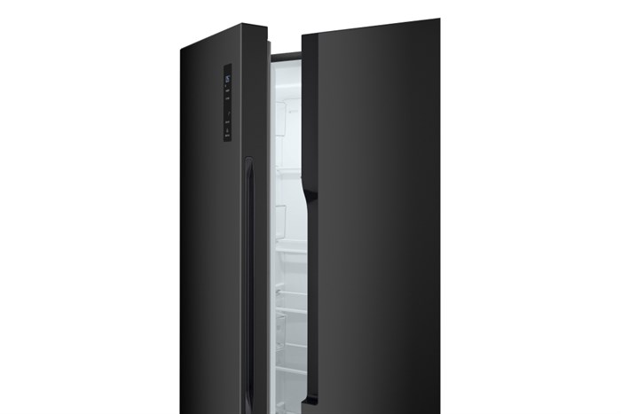 lg-gr-b256bl4-700x467